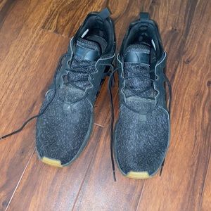 Adadias Tennis Shoes